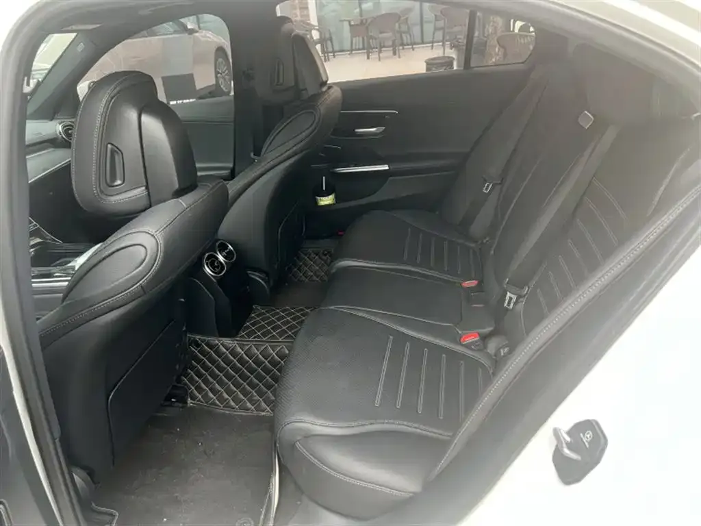 Mercedes-Benz C-Class 2023 из CN, фото 3