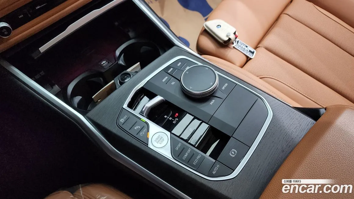 BMW 3-Series 2023 из KR, фото 5