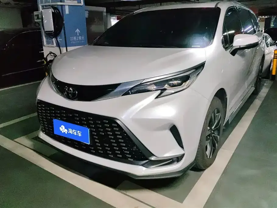 Toyota Granvia 2025 из CN, фото 1