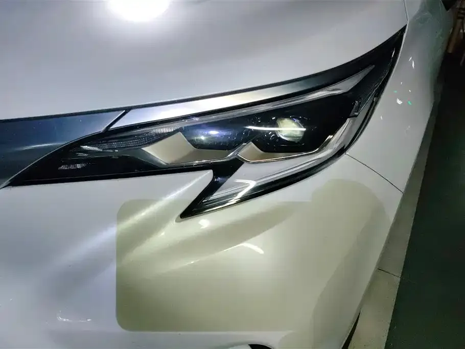 Toyota Granvia 2025 из CN, фото 6