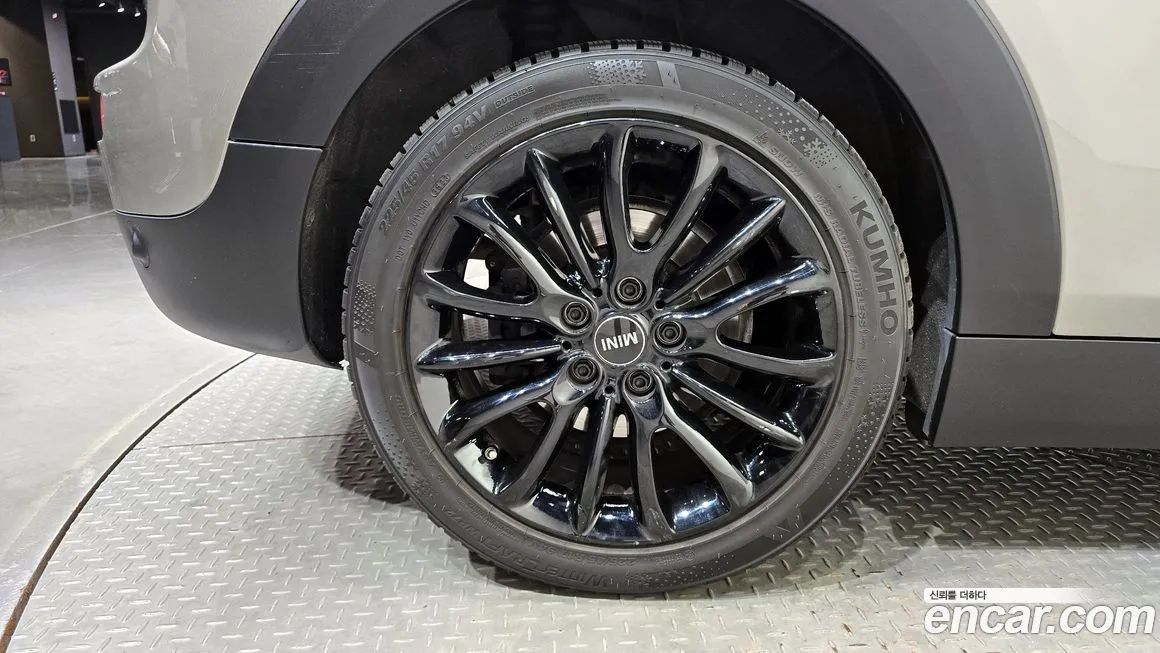 Mini Clubman 2021 из KR, фото 7