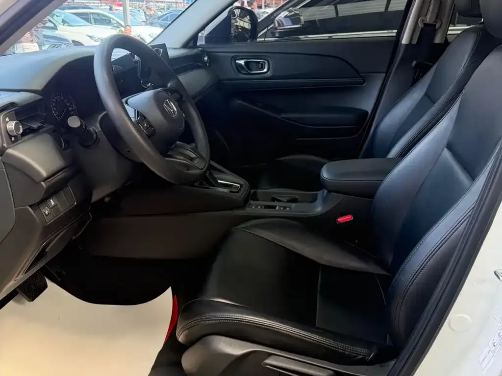 Honda Vezel 2023 из CN, фото 4