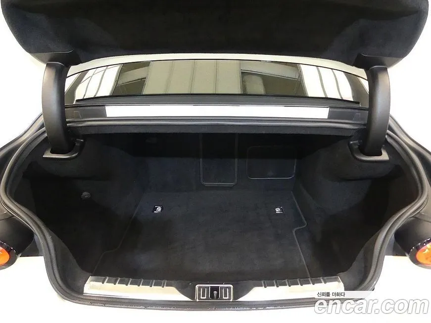 Bentley Continental 2022 из KR, фото 3