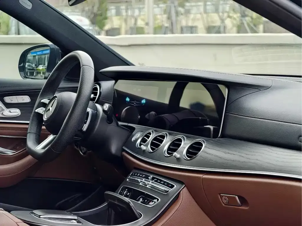 Mercedes-Benz E-Class 2023 из CN, фото 4