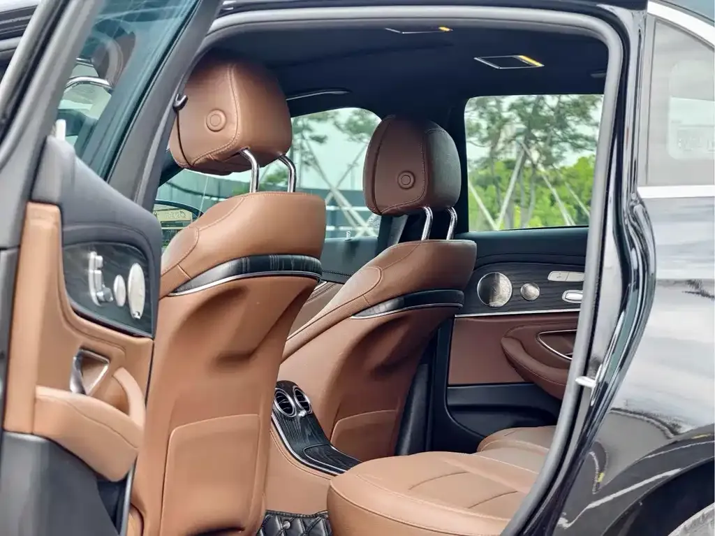 Mercedes-Benz E-Class 2023 из CN, фото 5
