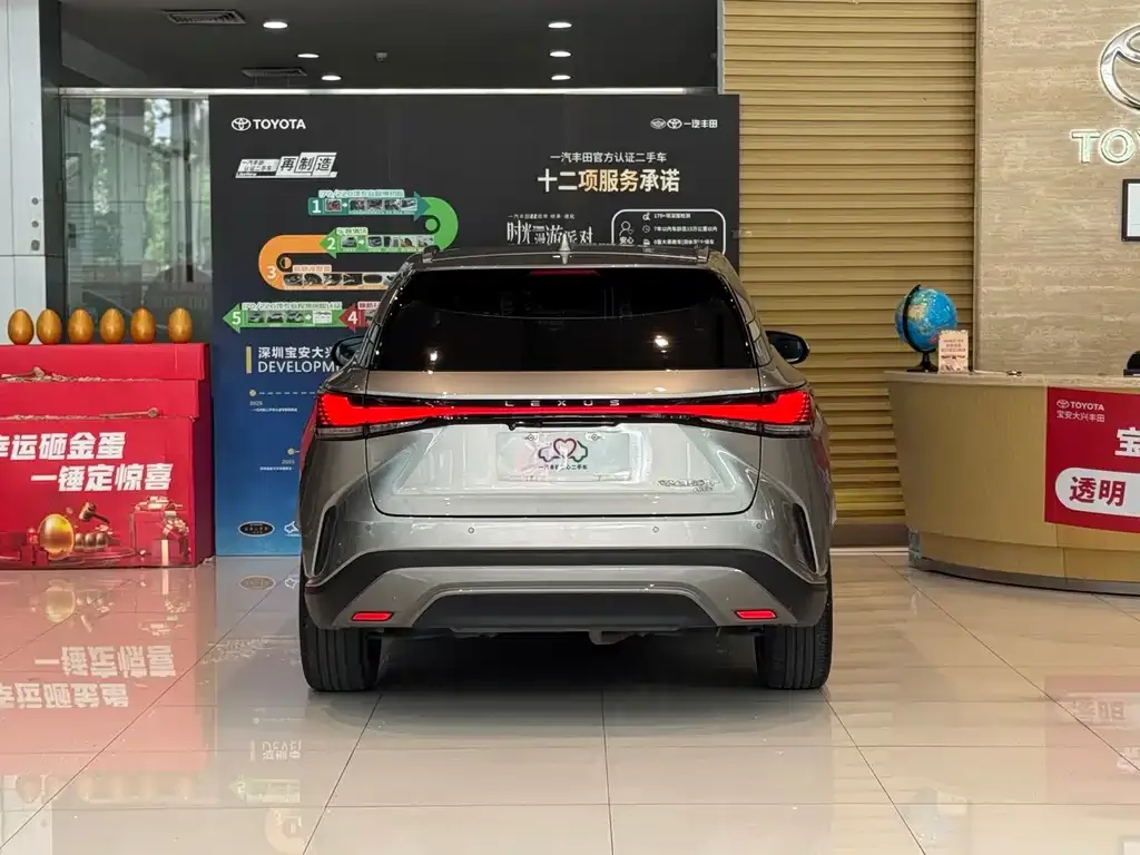 Lexus RX 2023 из CN, фото 2