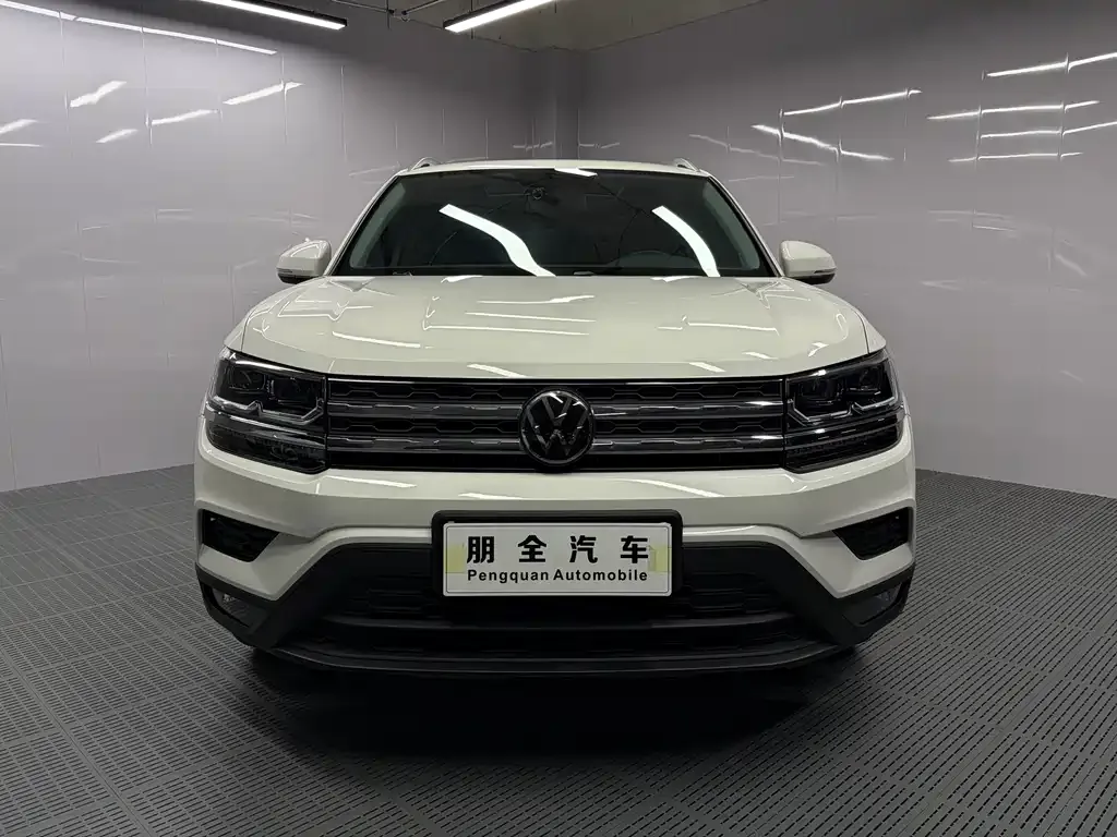 Volkswagen Tharu — фото 4