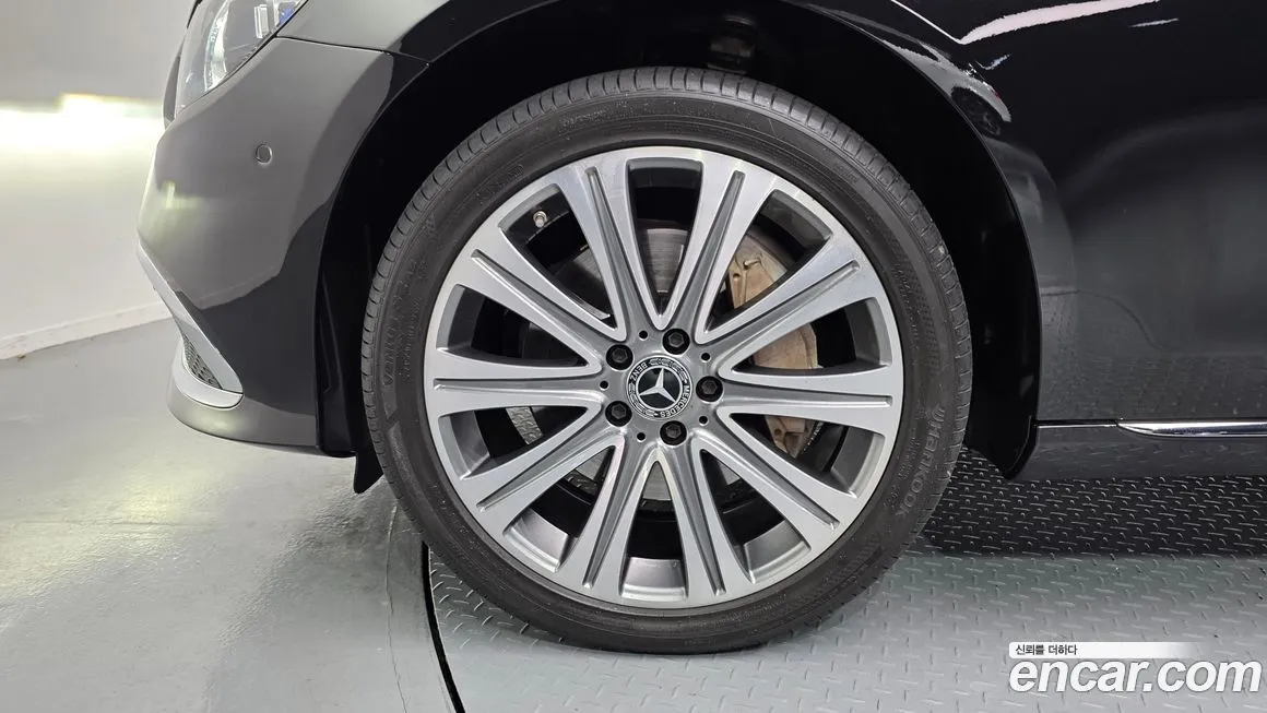 Mercedes-Benz E-Class 2023 из KR, фото 6
