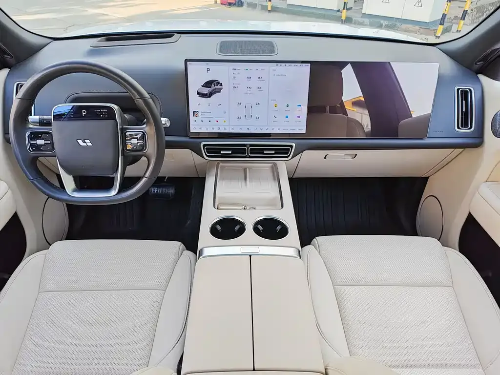 Li Auto L8 2024 из CN, фото 2