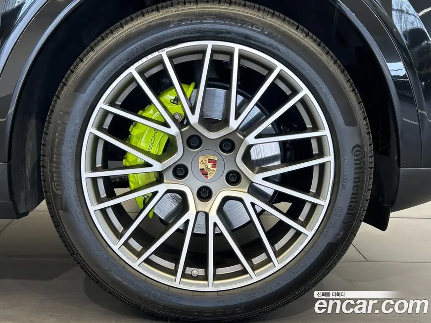 Porsche Cayenne 2023 из KR, фото 8