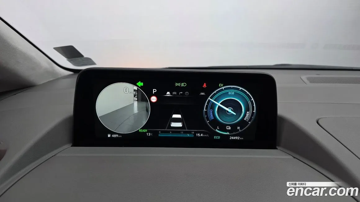 Hyundai Staria — фото 4