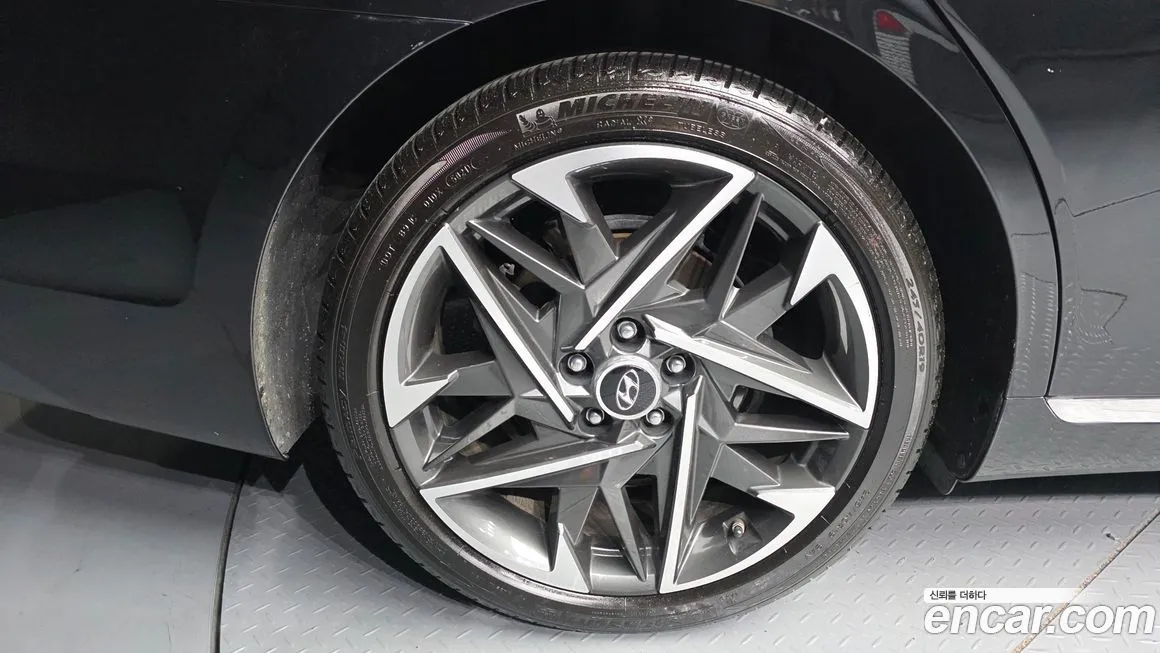 Hyundai Grandeur 2023 из KR, фото 6
