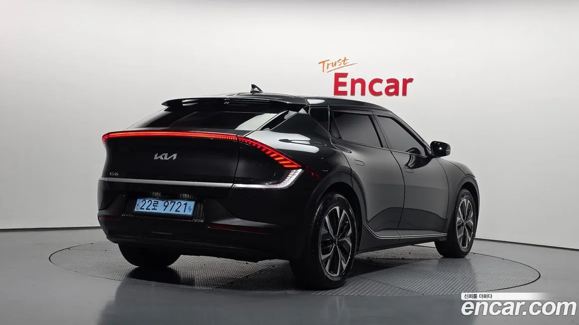 Kia EV6 — фото 4