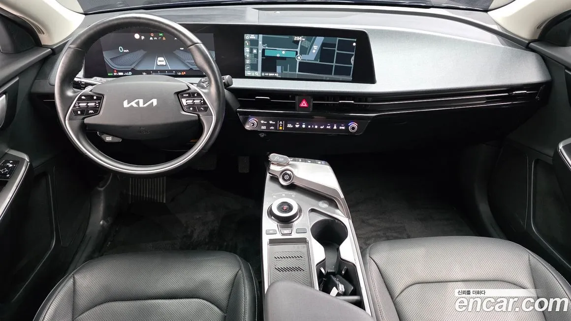 Kia EV6 — фото 9