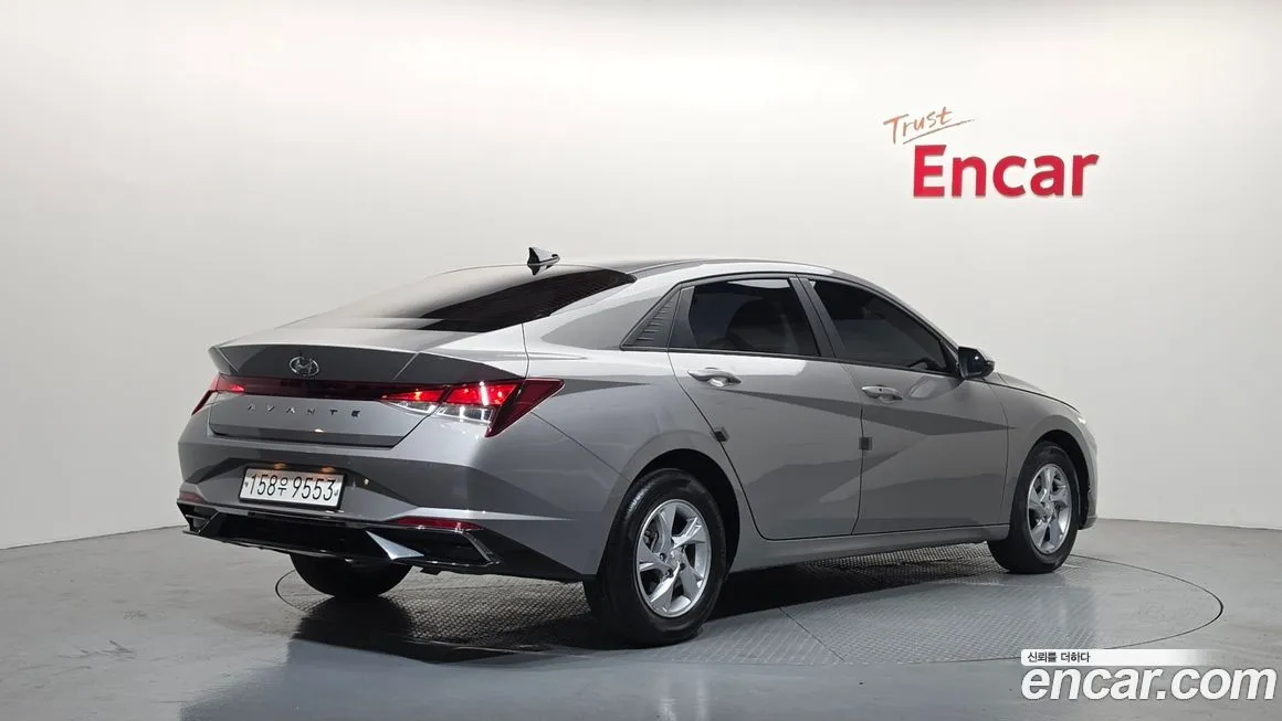 Hyundai AVANTE — фото 9