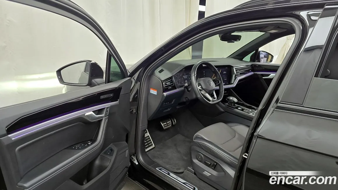 Volkswagen Touareg 2023 из KR, фото 7