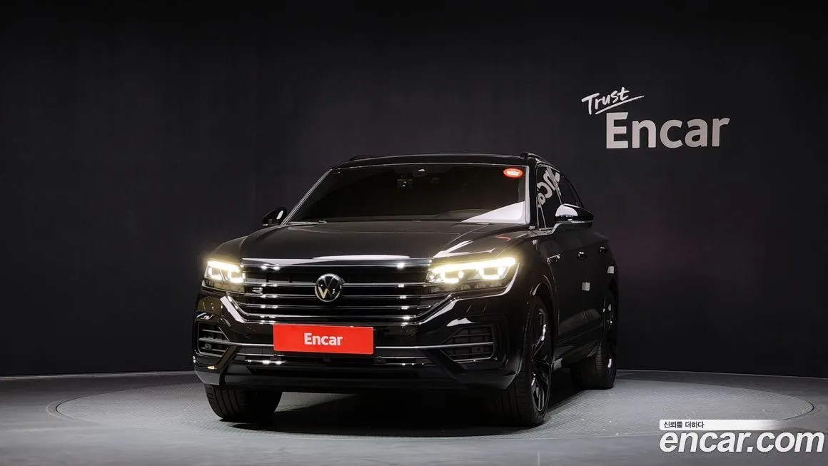 Volkswagen Touareg 2023 из KR, фото 3