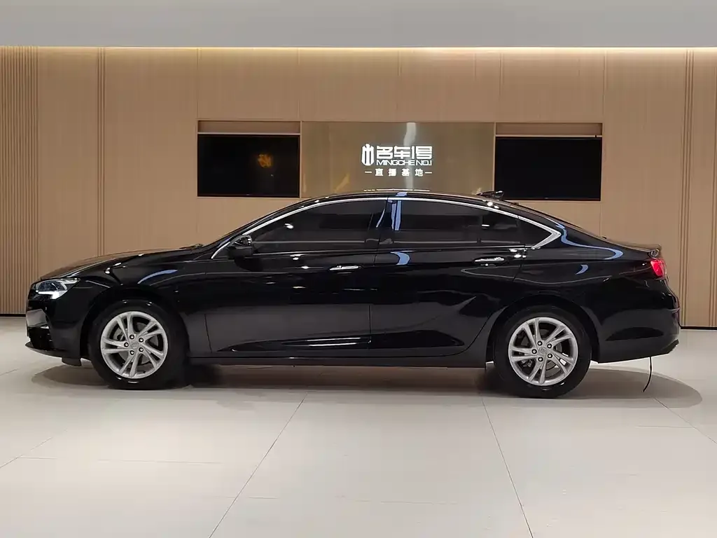 Buick Regal 2021 из CN, фото 4