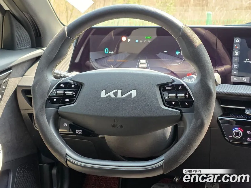 Kia EV6 — фото 6