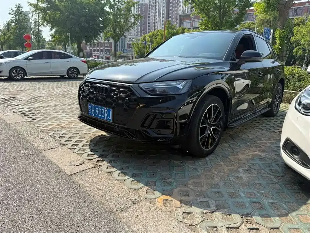 Audi Q5L 2024 из CN, фото 1