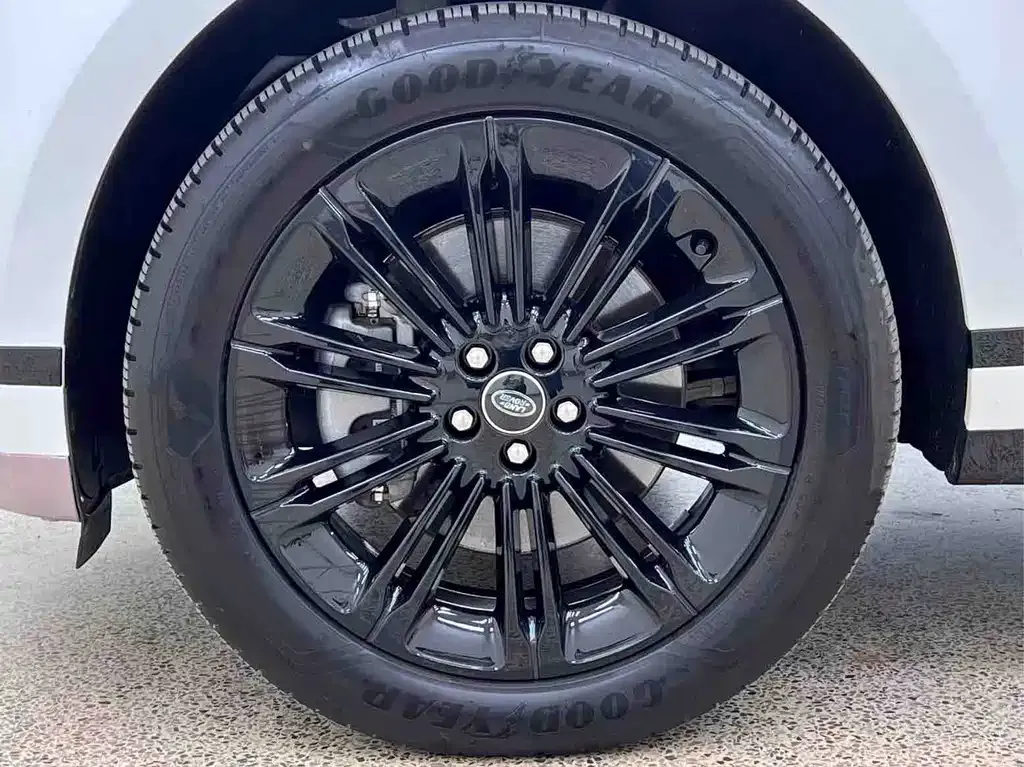 Land Rover Evoque — фото 10