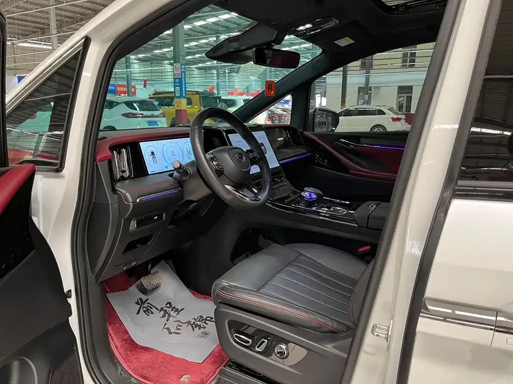 GAC Motor Trumpchi M8 — фото 6