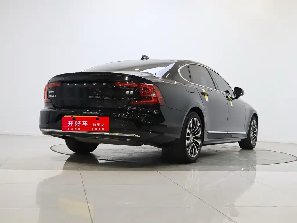 Volvo S90 — фото 6
