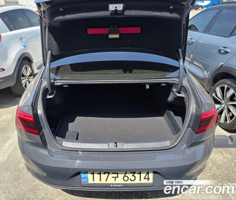 Volkswagen Passat 2022 из KR, фото 6