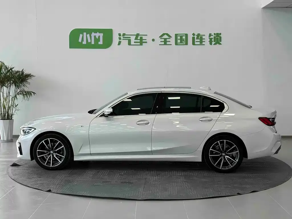 BMW 3 Series 2022 из CN, фото 7