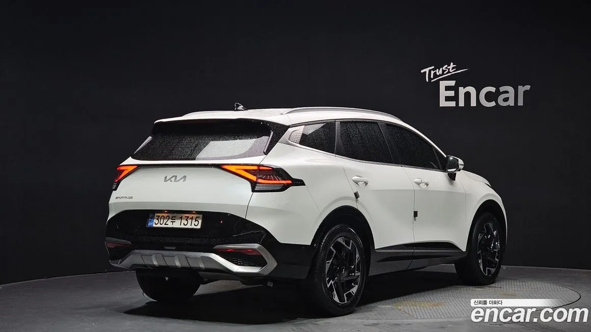 Kia Sportage — фото 8