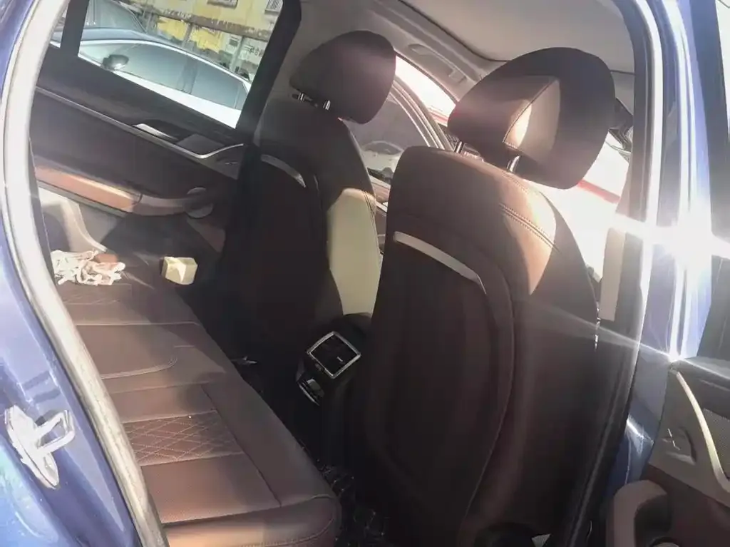 BMW X3 2022 из CN, фото 2