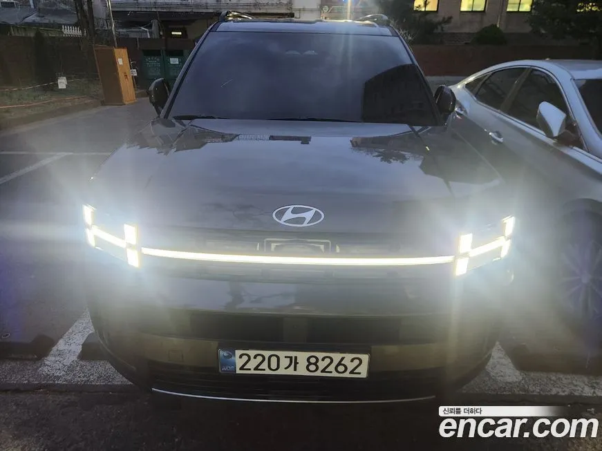Hyundai Santafe — фото 1