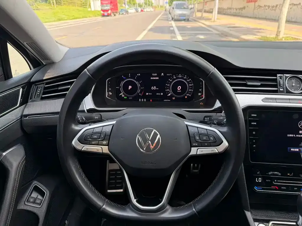Volkswagen Magotan GTE PHEV 2024 из CN, фото 10