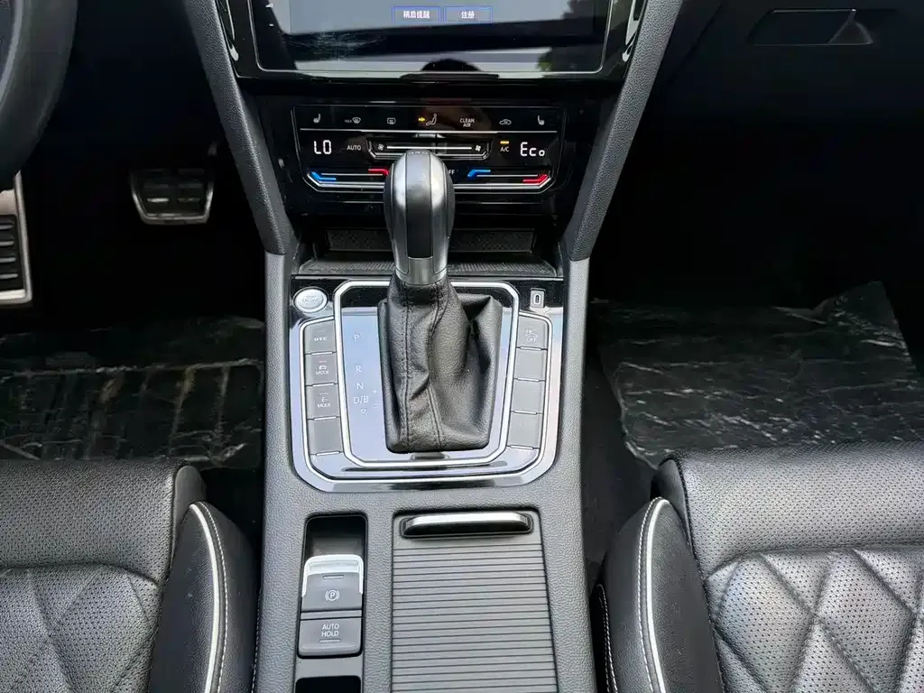 Volkswagen Magotan GTE PHEV 2024 из CN, фото 6