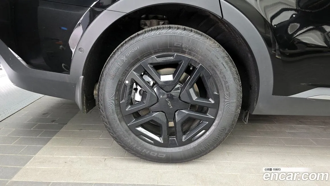 Kia Sorento — фото 8