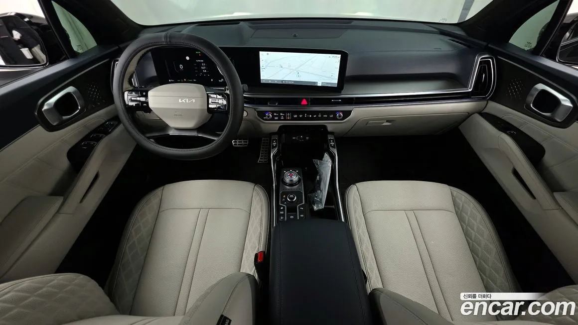 Kia Sorento — фото 9