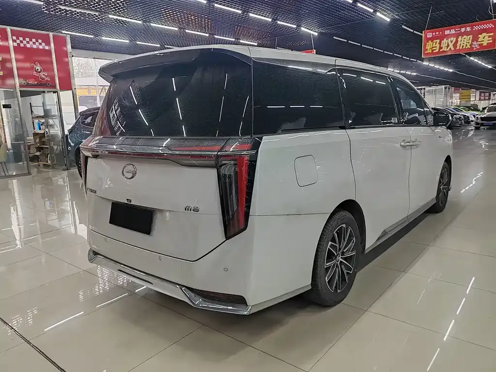 GAC Motor Trumpchi M8 — фото 10