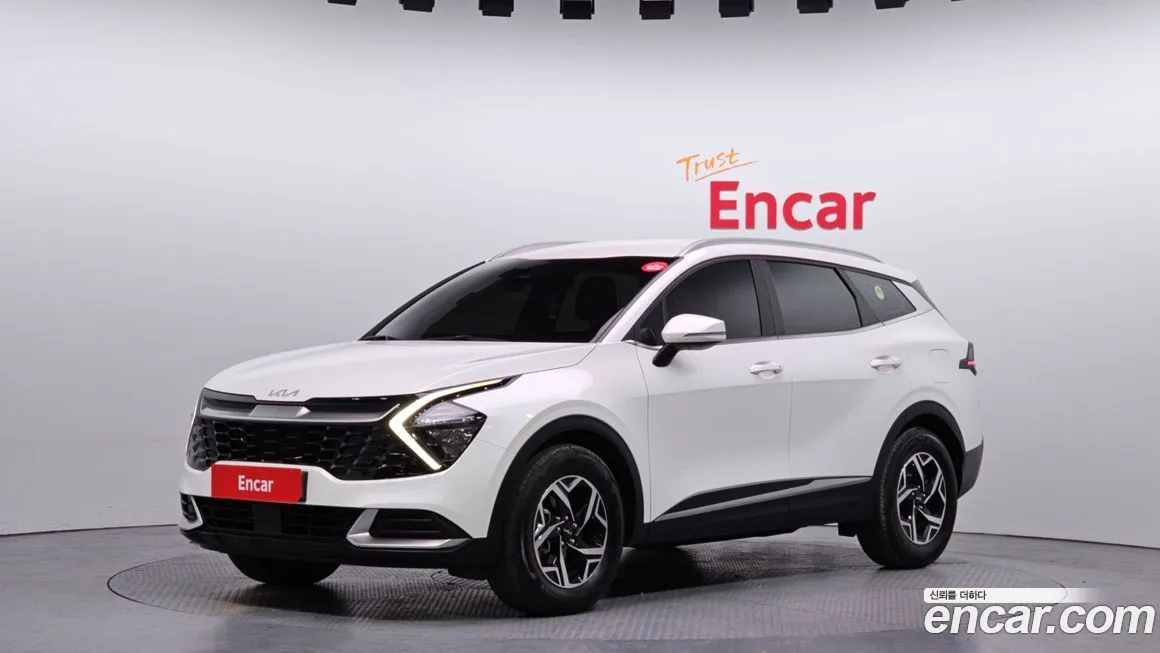 Kia Sportage — фото 1