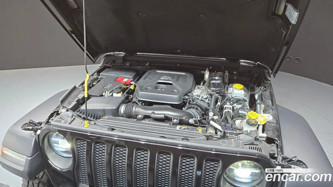 Jeep Wrangler 2021 из KR, фото 8