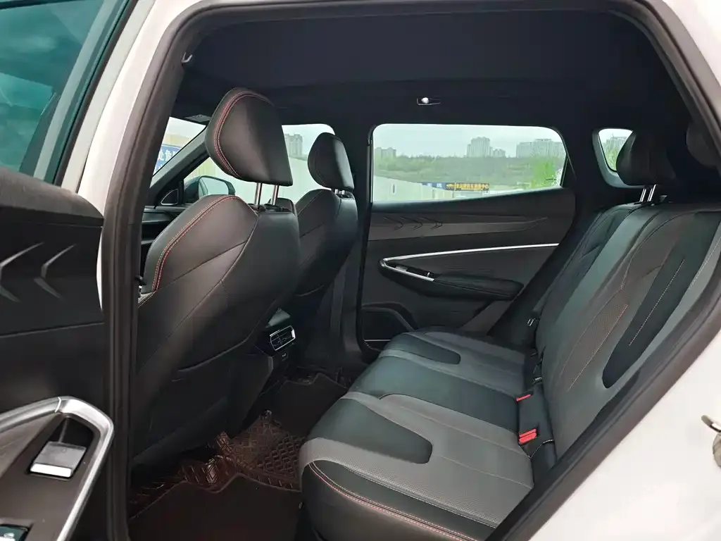 Geely Boyue 2023 из CN, фото 5