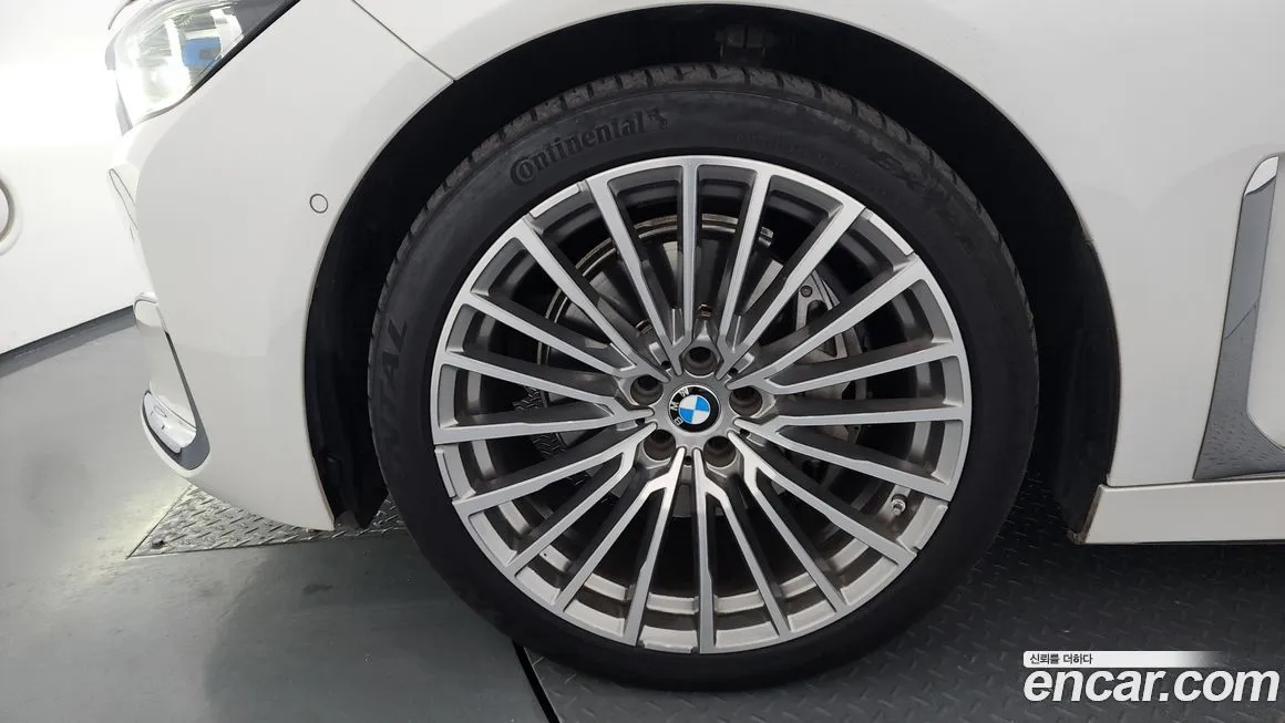 BMW 7-Series 2022 из KR, фото 9