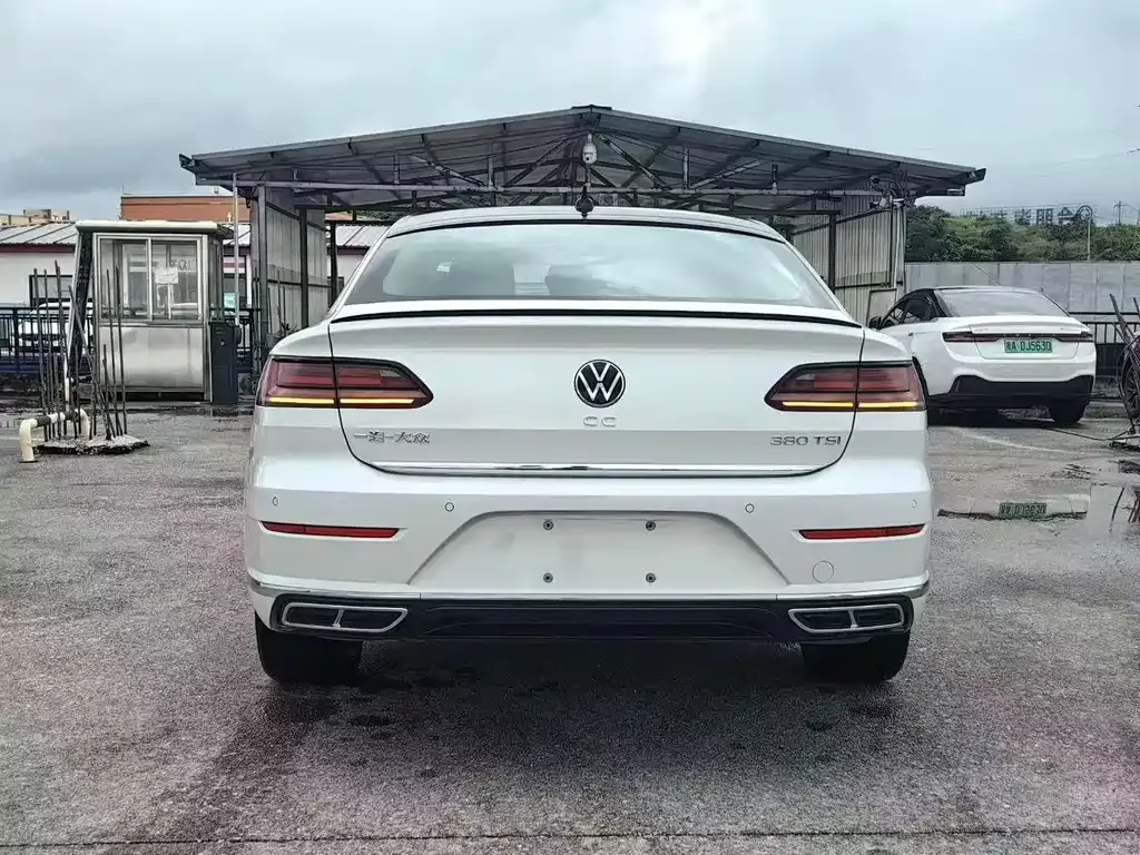 Volkswagen CC — фото 2