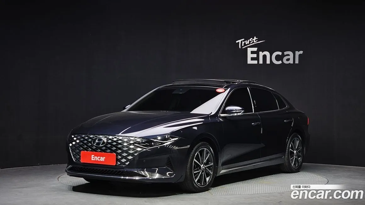 Hyundai Grandeur — фото 1