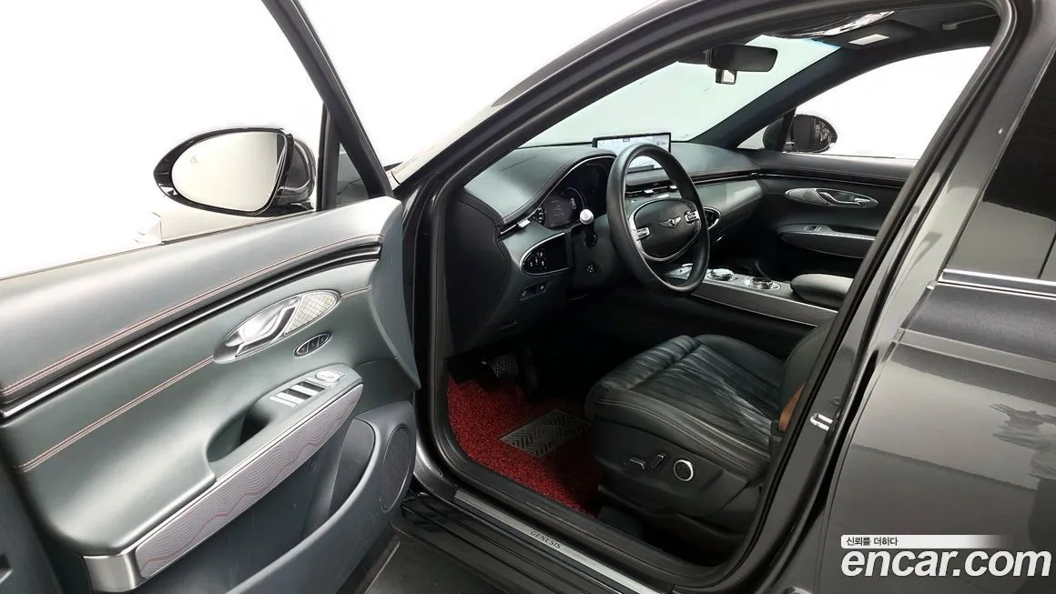 Genesis GV70 — фото 10