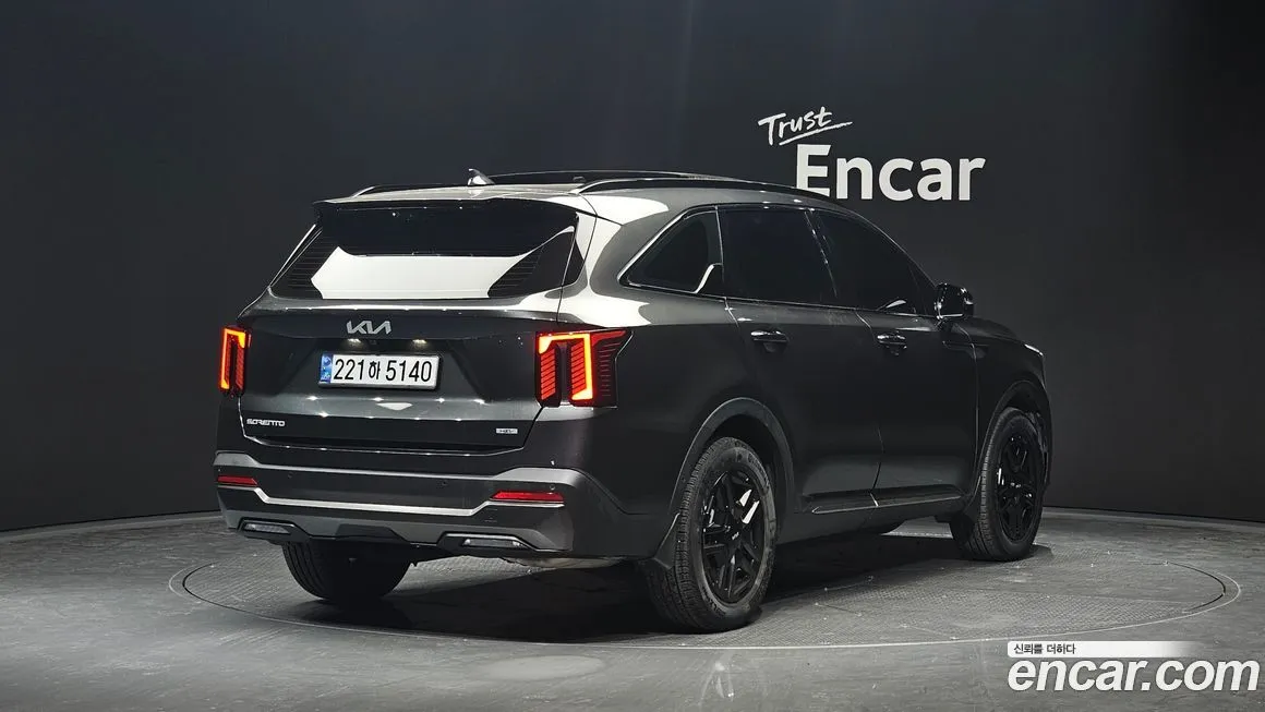 Kia Sorento — фото 6