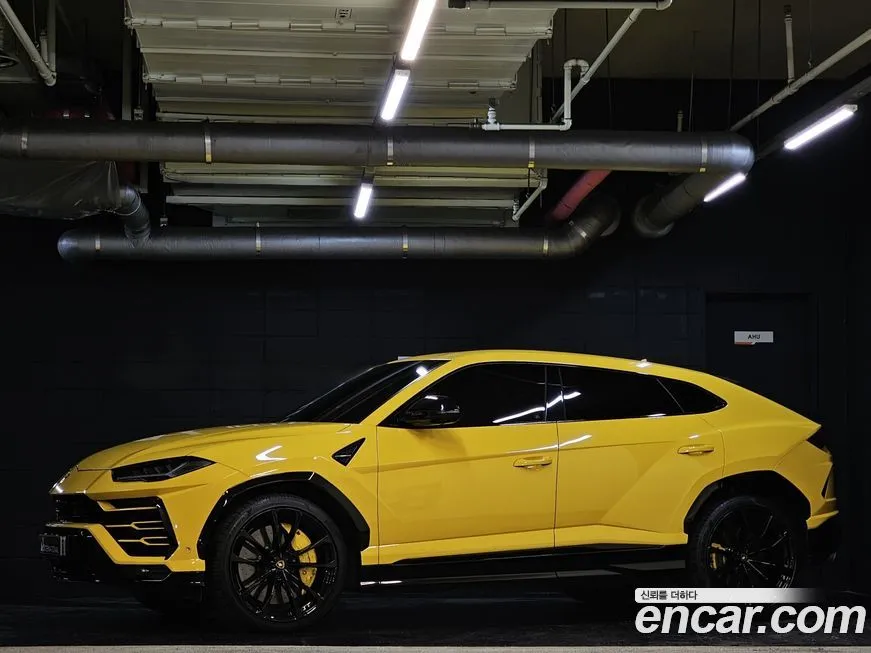 Lamborghini Urus 2021 из KR, фото 2