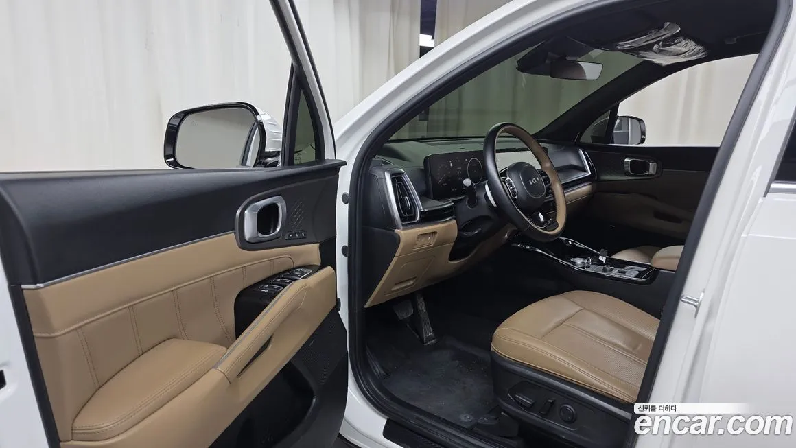 Kia Sorento — фото 10