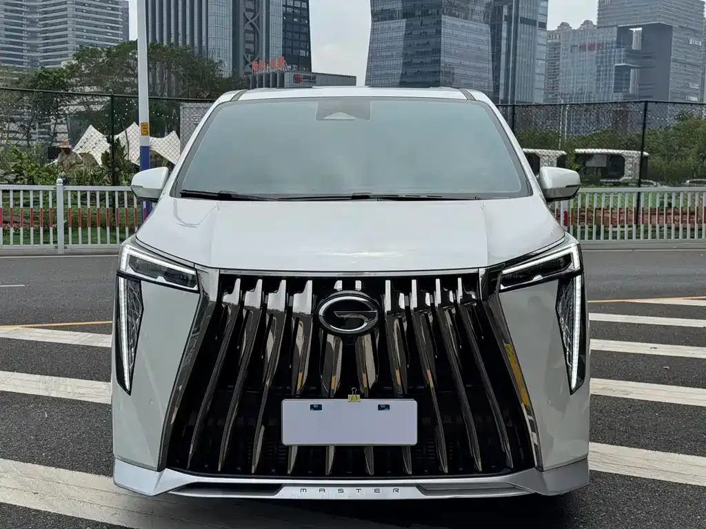 GAC Motor Trumpchi M8 — фото 10
