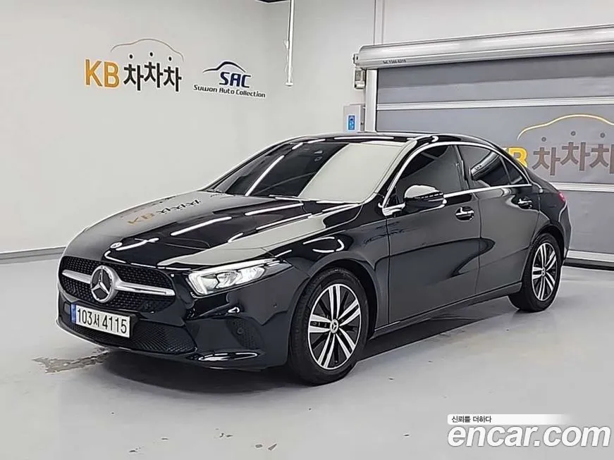 Mercedes-Benz A-Class 2023 из KR, фото 2