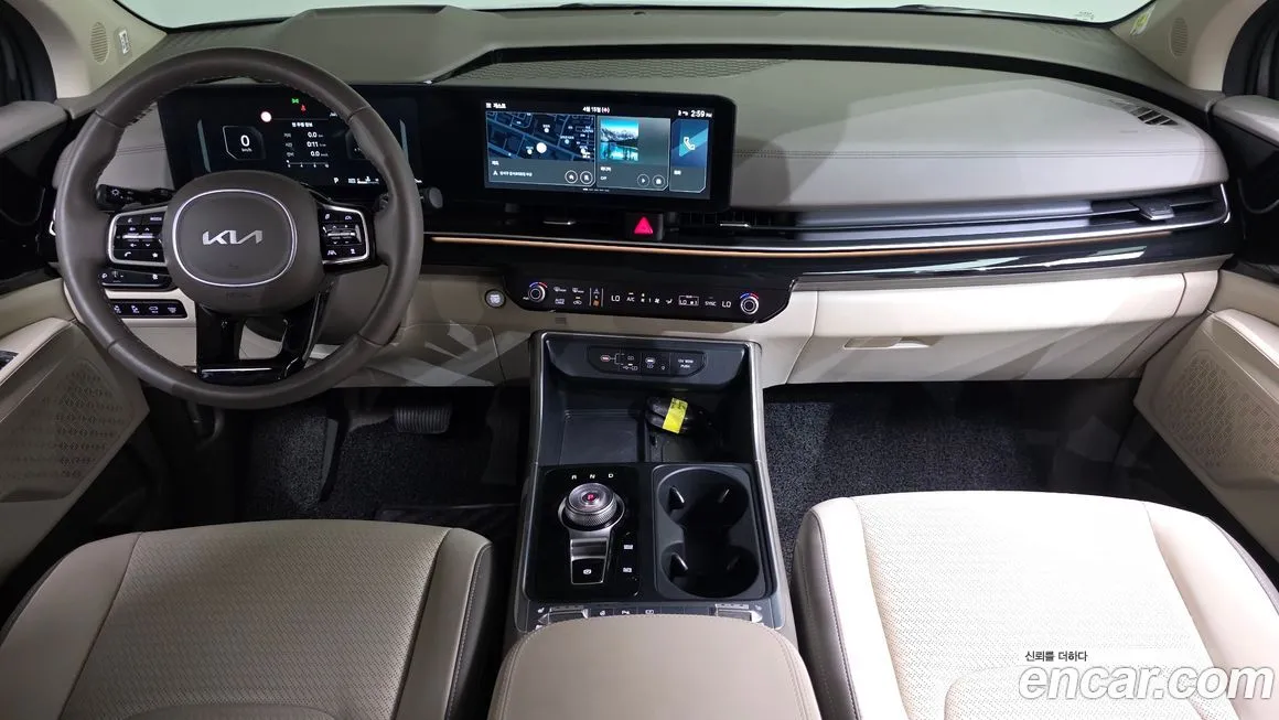 Kia Carnival — фото 3